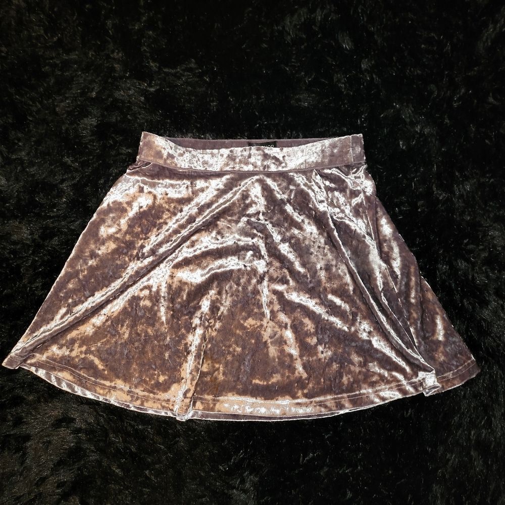 Velvet Miniskirt, size 6, color silver.
